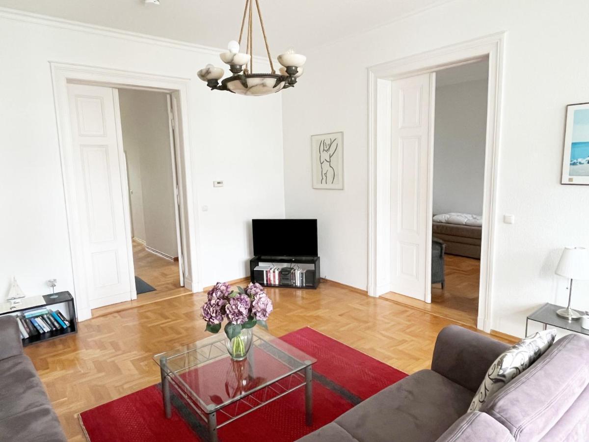 Villa Franz Josef Neuhof  Екстер'єр фото